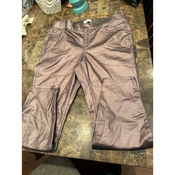 Metallic gold bronze pull-on jeggings with elastic waist. - Picture 2 of 4